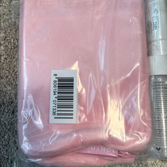 TONYMOLY Wonder Ceramide Mochi gift set, NEW! - Picture 5 of 5